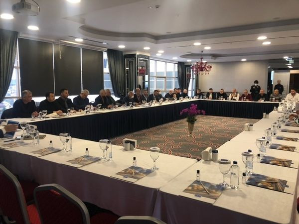 Lastik İş’te GÖRÜŞMELER BAŞLADI