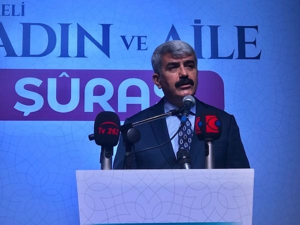 Hülagü 8 Mart’ta Diyarbakır Anneleri’ni hatırlattı