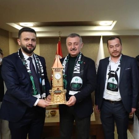 Büyükakın’dan İzmit’in Çocukları’na destek sözü