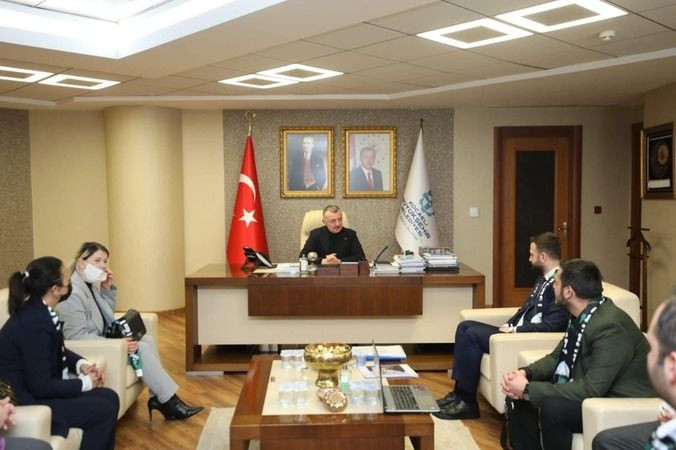 Büyükakın’dan İzmit’in Çocukları’na destek sözü