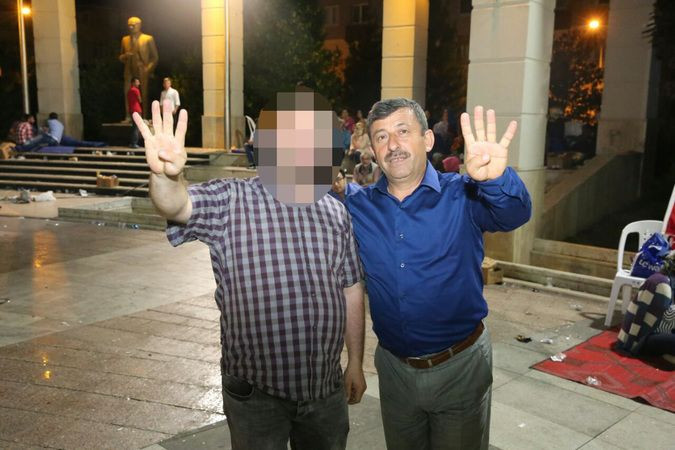 Sarıtoprak: AKP delegesi, rüşvetten tutuklu yargılanıyor!