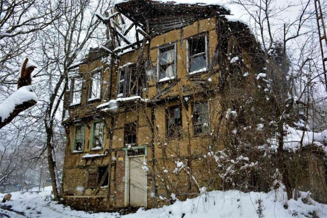 Şehrin ışıkları kar ile birleşti, ortaya bu manzaralar çıktı