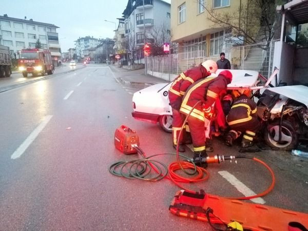 Bu otomobilden SAĞ ÇIKTILAR