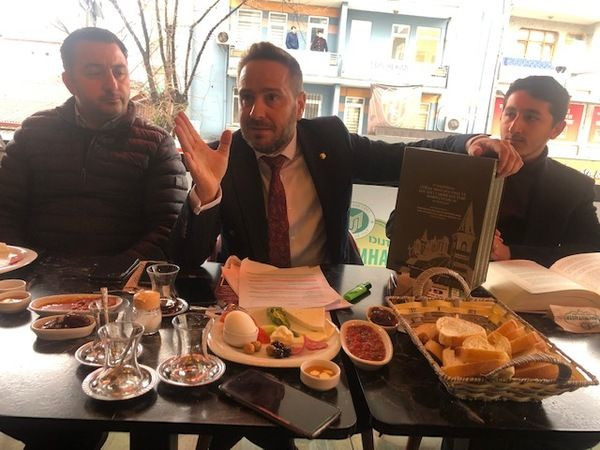 Çalık’tan Büyükakın’a “Davos’u yakalayamazsınız”
