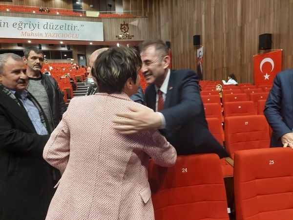 Cumhur İttifakı onu seviyor