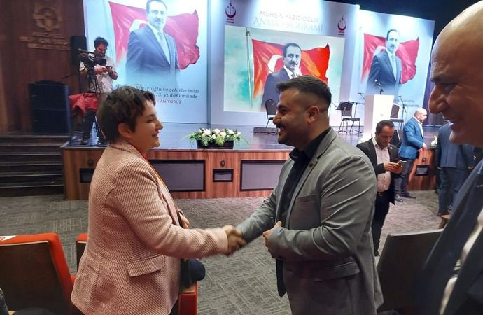 Cumhur İttifakı onu seviyor