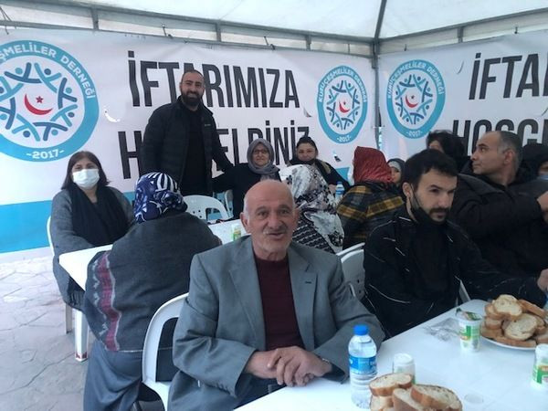 Ne parti ne belediye… Burası Kuruçeşmeliler’in iftar çadırı!