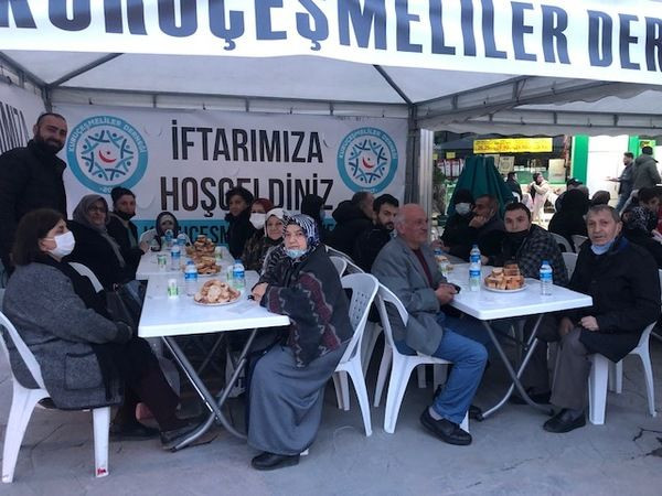 Ne parti ne belediye… Burası Kuruçeşmeliler’in iftar çadırı!