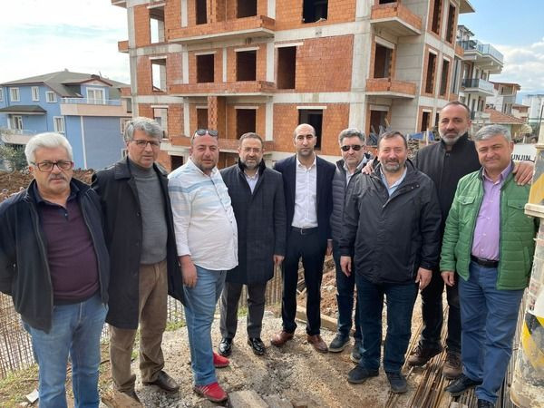 CHP’liler, Özgür Karakuş’un temel atma töreninde buluştu