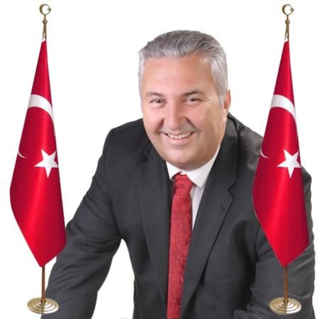 İçlerinde muhtar da var...Karşı şeride geçen otomobil dehşet saçtı: 2 ölü, 1 ağır yaralı