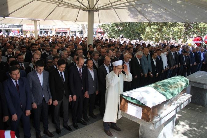 Bahçeli, Kocaeli'deki cenazeye katılmadı!