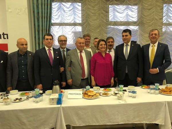 Enginyurt Kocaeli’de terledi… Masanın yedinci ayağını açıkladı!