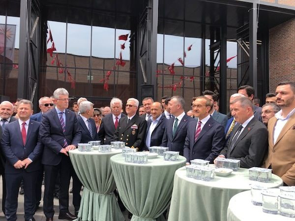 Kocaeli protokolü bayramlaştı “HEPİMİZ KARDEŞİZ”