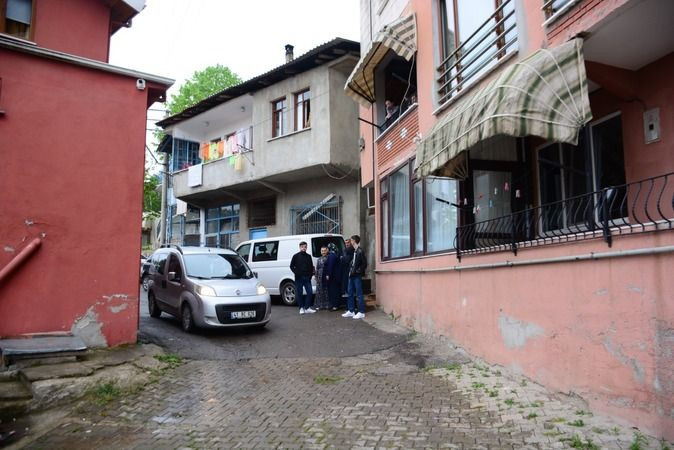 Toprak kaydı, mahalle elektriksiz kaldı