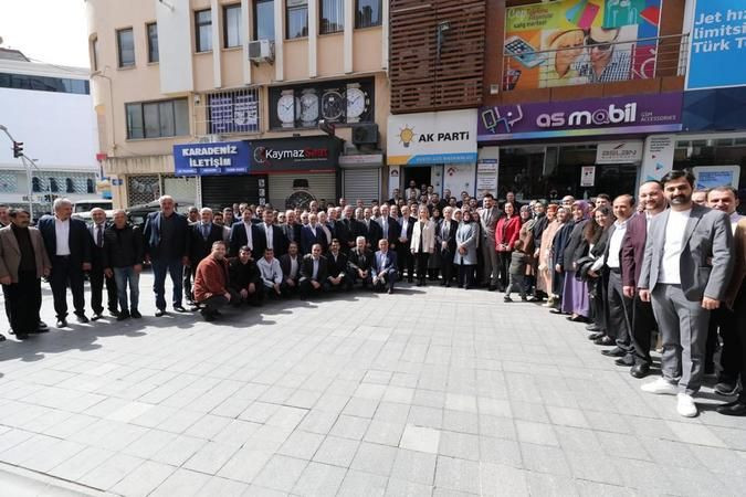 AKP'de 12 ilçede 7 milletvekili, 12 belediye başkanlı bayramlaşma