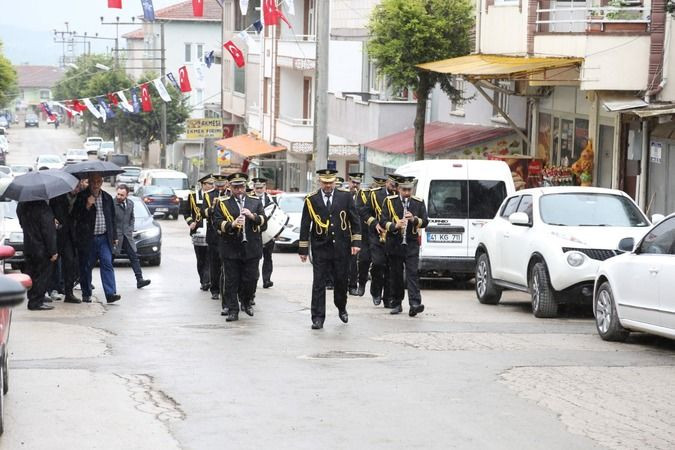 Akmeşe’de bayram coşkusu