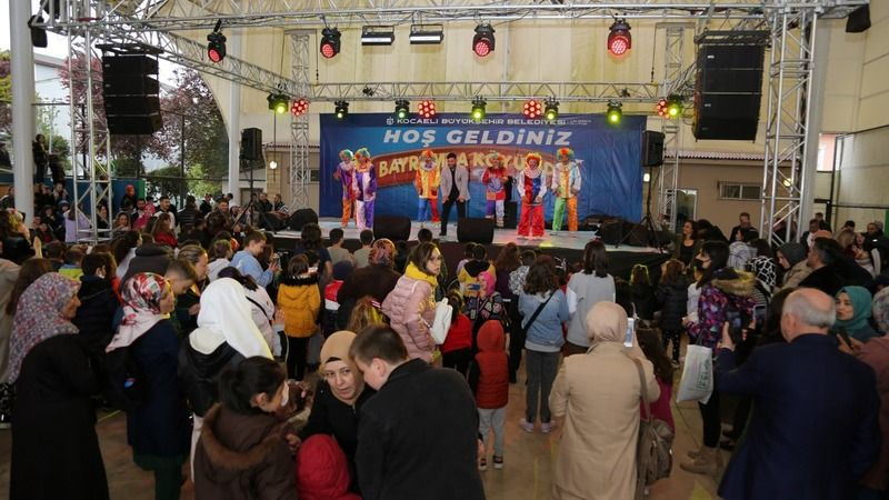 Akmeşe’de bayram coşkusu