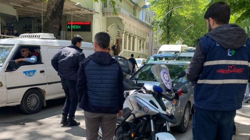 Okuldan çıkan öğrenciye araba çarptı!