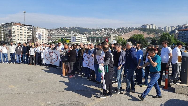 EYT mitingine Kocaeli’den akın var!