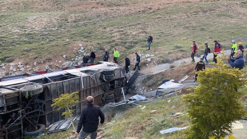 Feci otobüs kazasının ateşi Kartepe’ye düştü