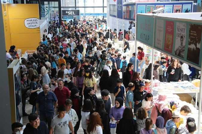 Kocaeli Kitap Fuarı KENDİ REKORUNU KIRDI!
