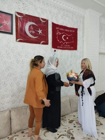 BBP’nin kadın başkanı Şırnak’ta şehit ailelerine gitti