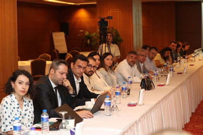 İzmit İstanbul’a mı bağlandı? 20 yöneticiyle toplantı yaptılar