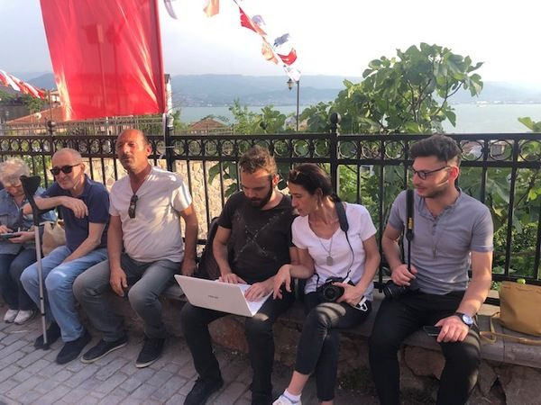 İzmit Belediyesi basından ümidini kesmiş! Masa bile ayarlamıyorlar