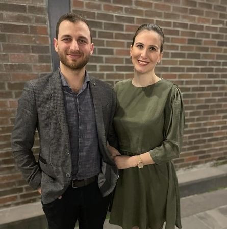 AKP’li meclis üyesinin eşi kadın personeli darp etti!