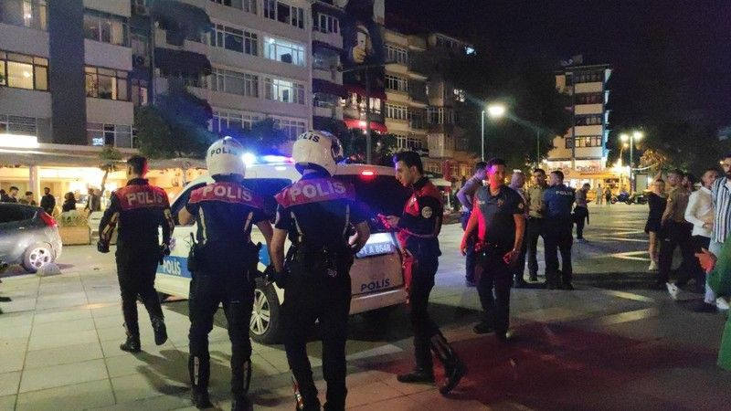 Hırsızlık suçundan aranan yaşı küçük şahıs İzmit'i birbirine kattı