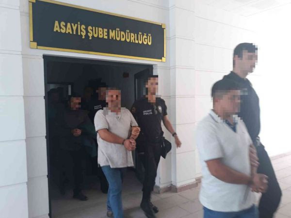 Geri dönüşüm malzemelerini usulsüz yolla satan 16 şüpheliye operasyon