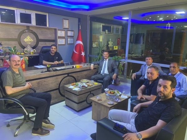 Aday gibi geziyor Emirşah Torun KÖRFEZ’DEN ÇIKMIYOR!