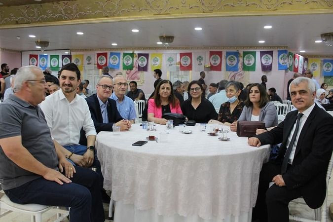CHP İl Başkan Yardımcısı HDP kongresinde!