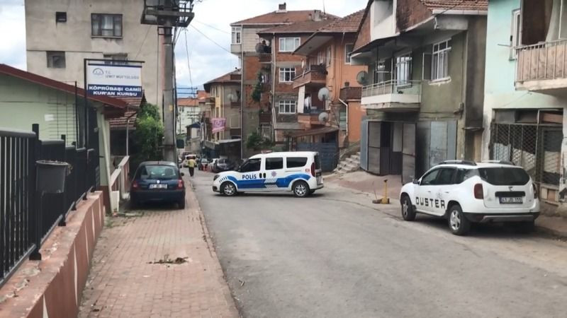 İzmit'te 3 yaşındaki çocuk, otomobilin çarpması sonucu can verdi