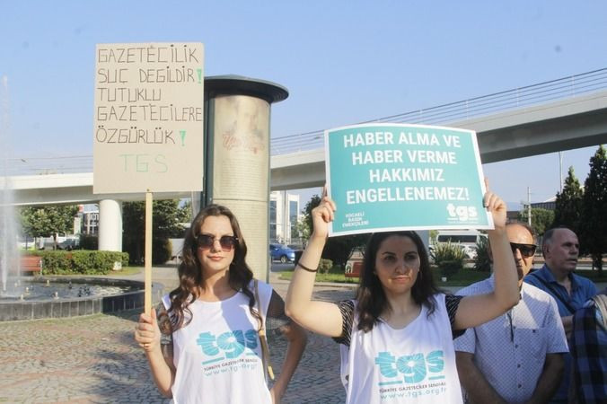 Kocaeli'de gazeteciler bir kez daha haykırdı: Sansür yasasına hayır!