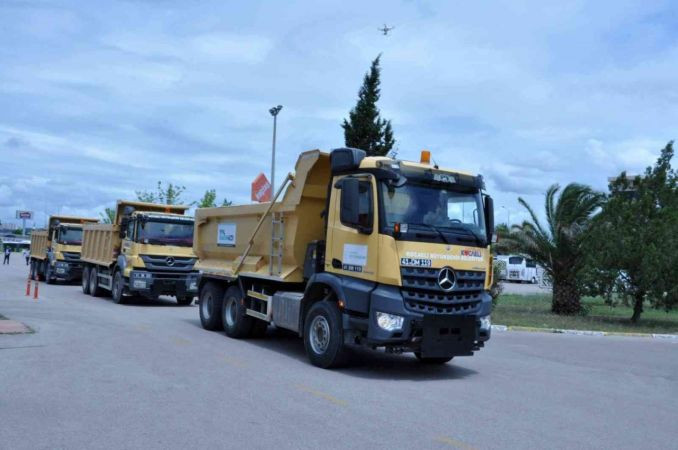 Büyükşehir Belediyesi, Bartın’da sel felaketinin yaralarını sarıyor