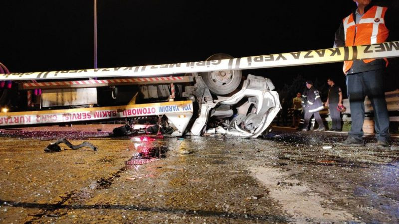 Kocaeli'de feci kaza: 1 kişi öldü, 2 kişi yaralandı