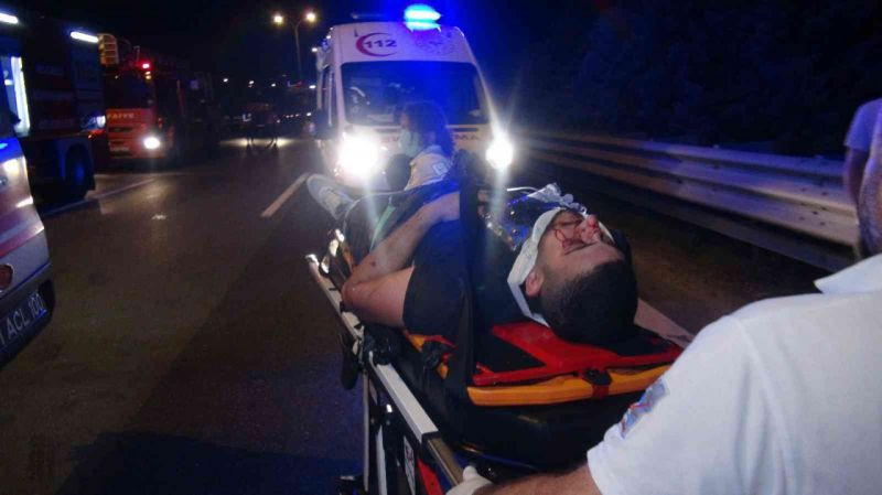 Kocaeli'de feci kaza: 1 kişi öldü, 2 kişi yaralandı