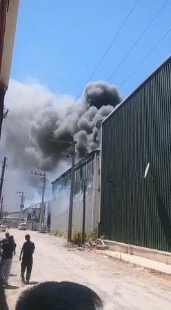Kocaeli'de FABRİKA YANGINI