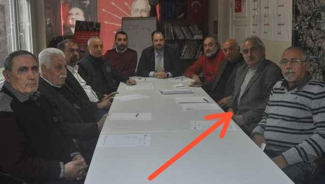 Cumhuriyet Parkı’nda CHP ÜYELERİNE TİYATRO OYNATMIŞLAR!