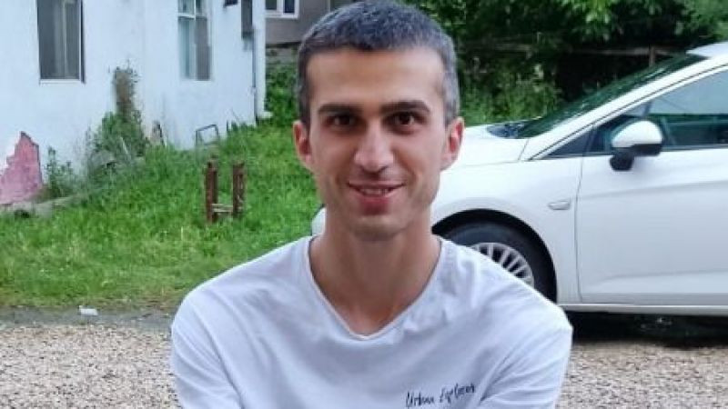 Denizde kaybolan gencin cansız bedeni bulundu