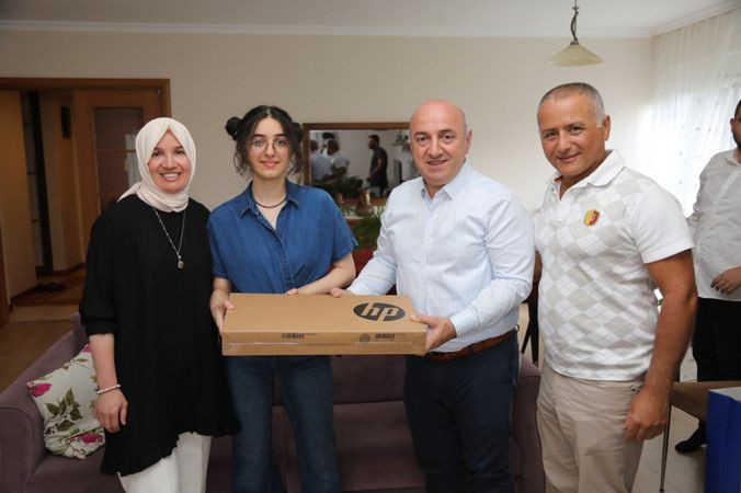 Biri okuduğu biri yaşadığı ilçeden peki ya Hürriyet? Sırada Diyarbakır ve Balıkesir mi var?