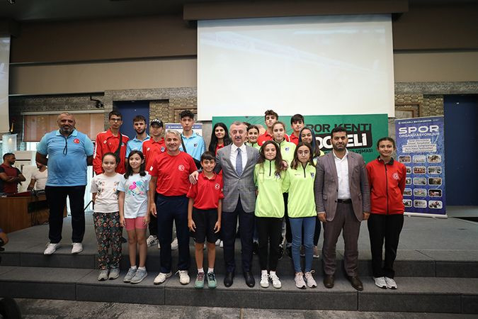 Büyükakın, Kocaeli'yi sporun başkenti yapmak için ricada bulundu