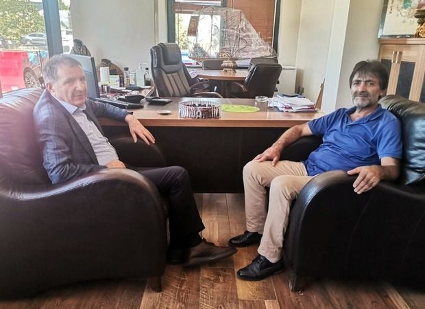 AKP'de 6 vekil sahada, Fikri Işık nerede?