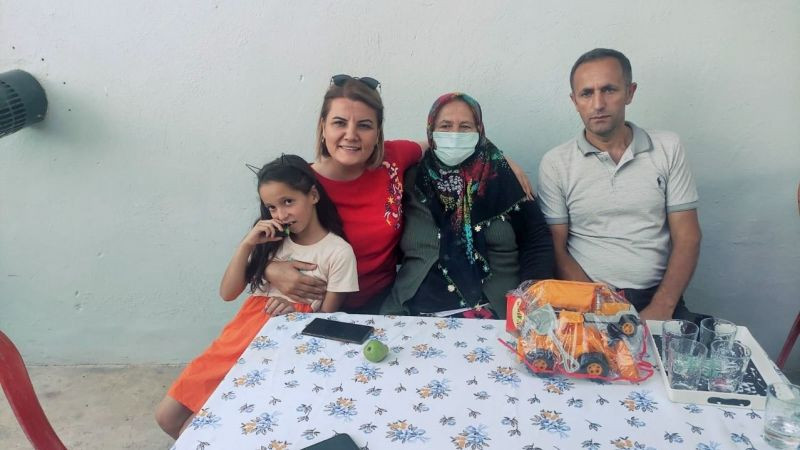 Başkan Hürriyet, şehit ailesi ile bir araya geldi
