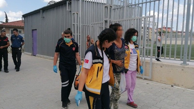 Hamile kadını para için bıçaklamışlar
