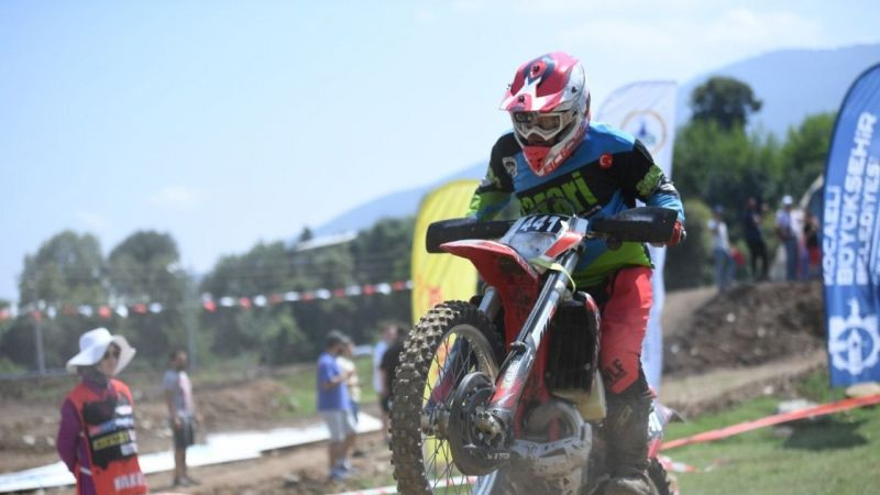 Süper Enduro Yarışları nefes kesti