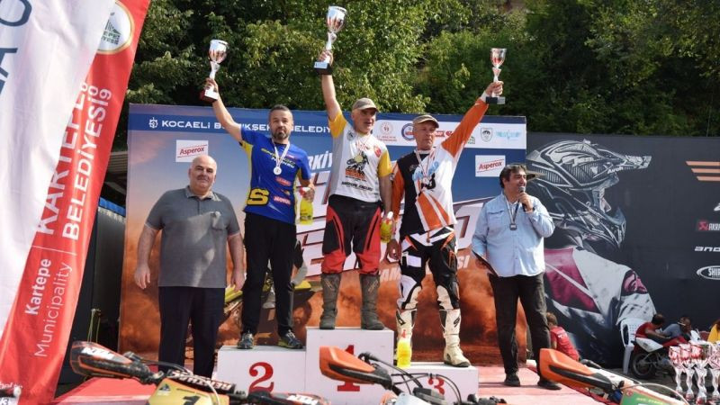 Süper Enduro Yarışları nefes kesti