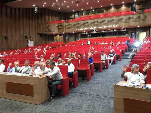 CHP ve İYİ Parti duruma el koydu, KAVGA BİTTİ