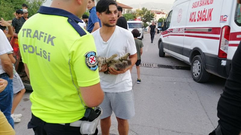 Feci kazada 2 kişi yaralandı